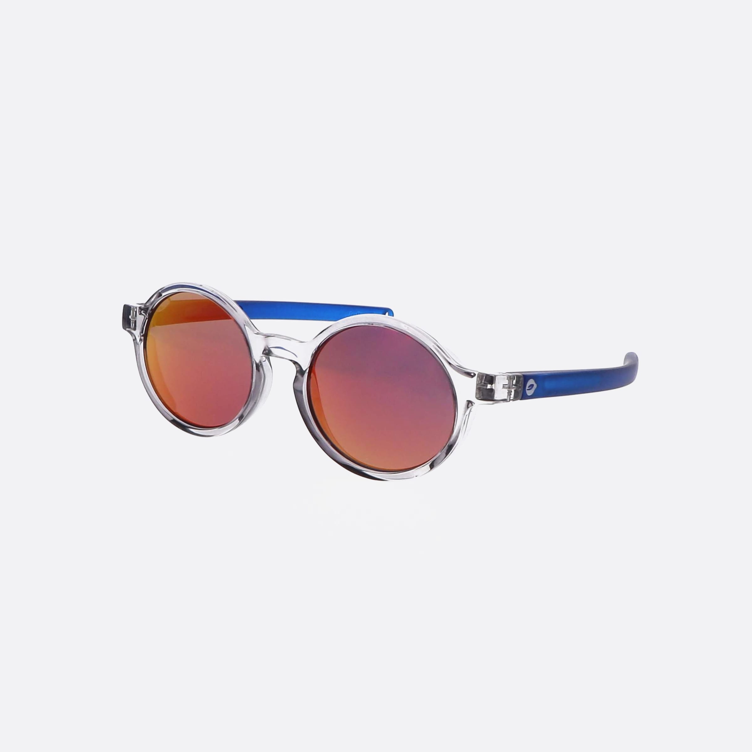 Walk J574 11 42 Transparent