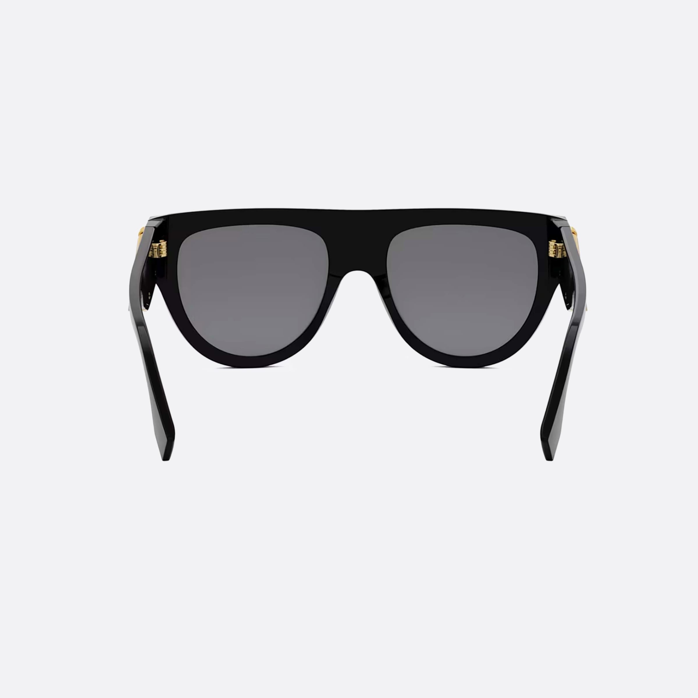 Fendi 00mm First Fe40150i 01a Black Unisex Sunglasses - Lifestyle Shot