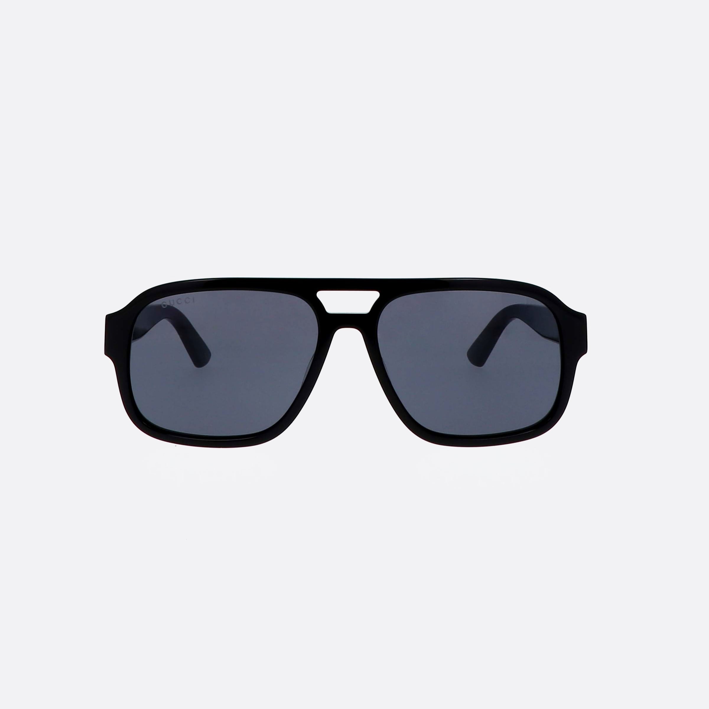 Gucci 58mm Black Pilot Men Sunglasses - Side View
