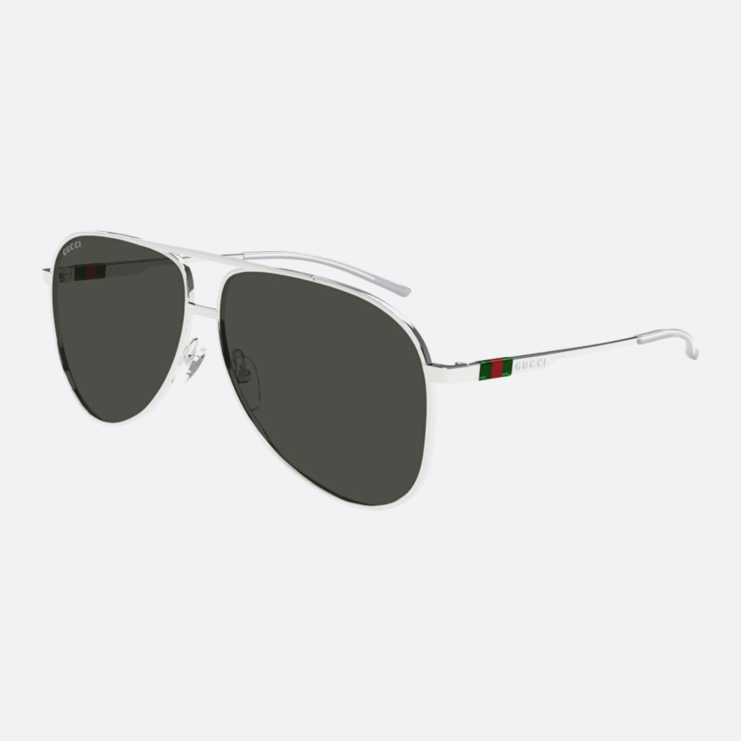 Gucci 62mm Sig Silver Pilot Man Sunglasses - Side View
