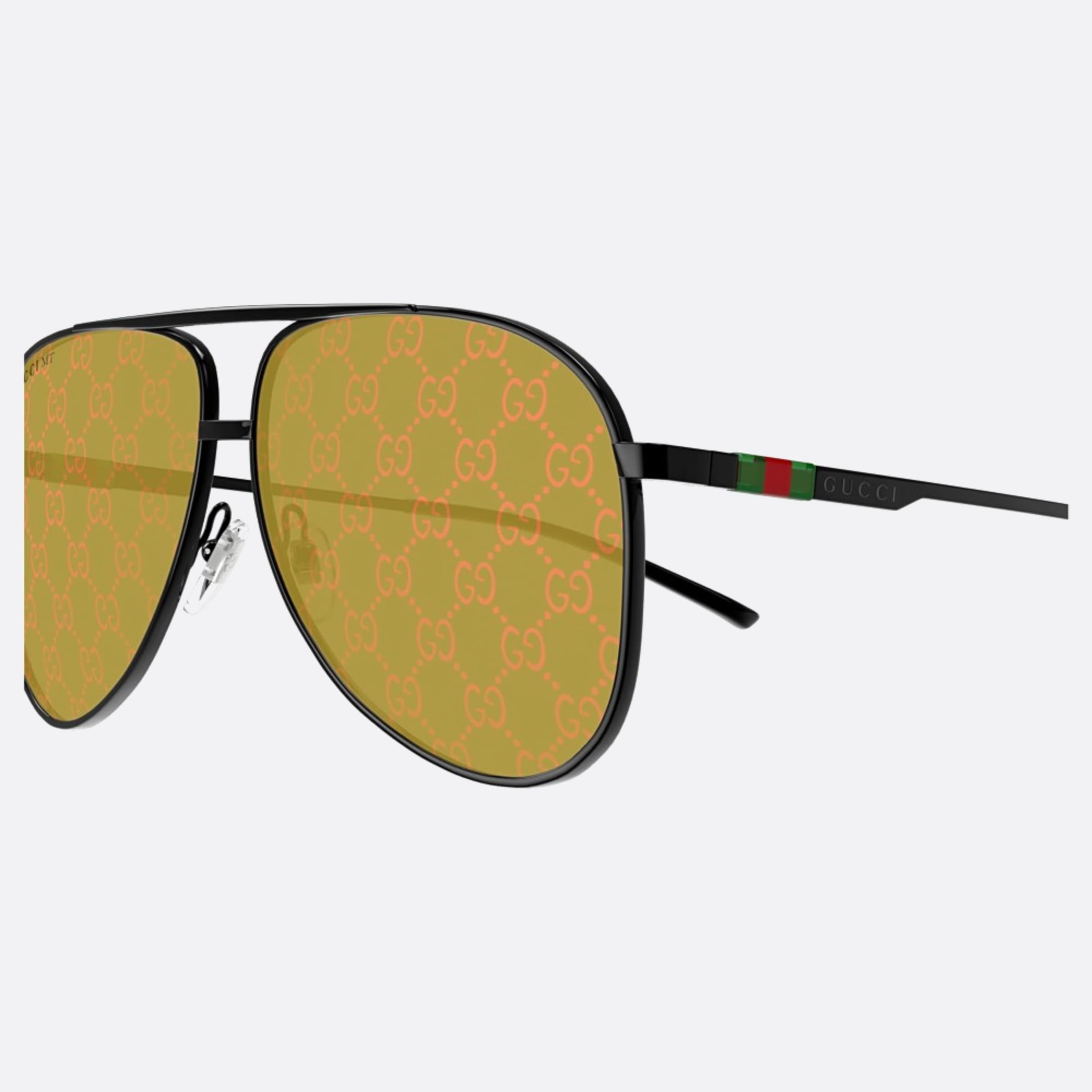 Gucci 62mm Bky Black Pilot Man Sunglasses - Lifestyle Shot