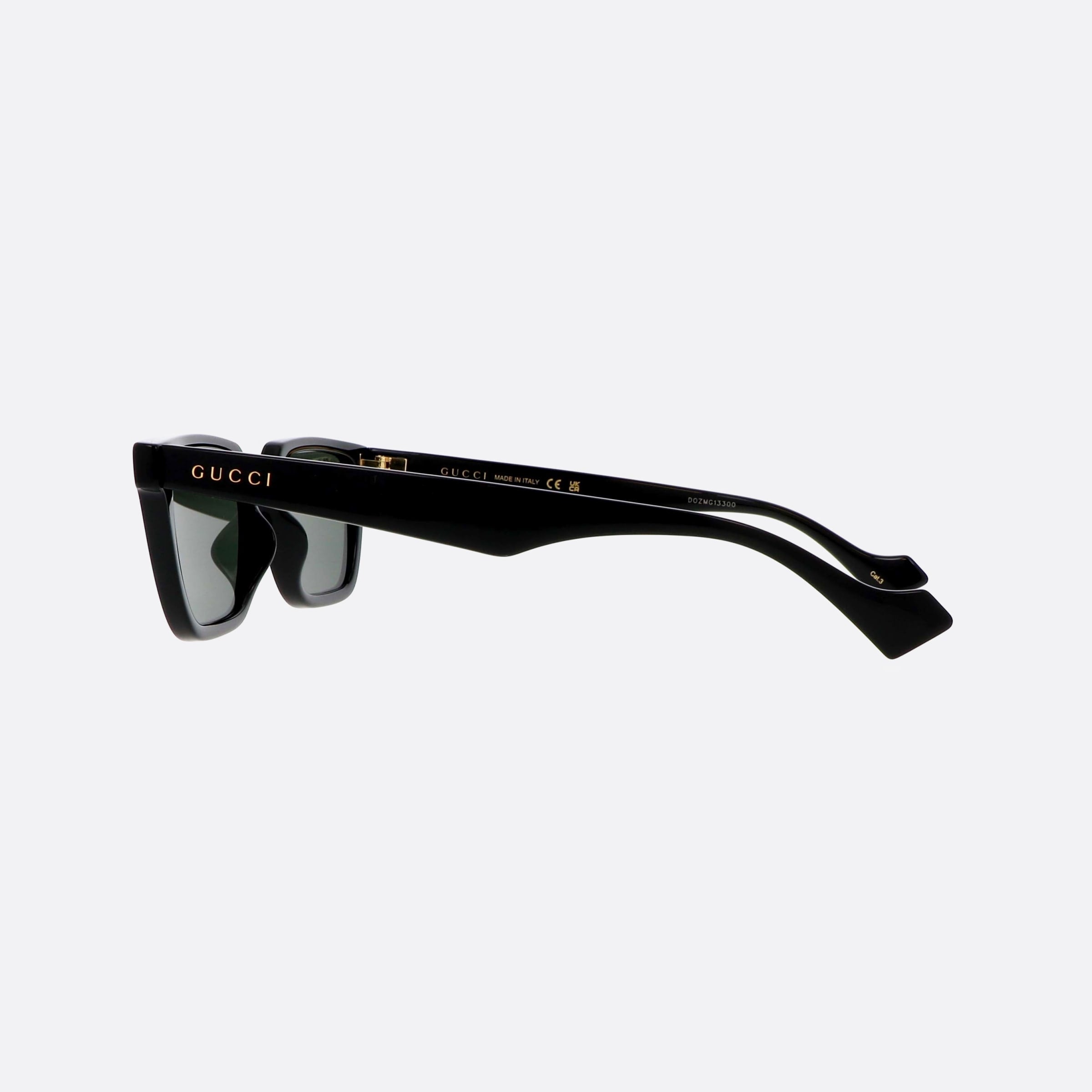 Gucci 55mm Lettering Black Squared Man Sunglasses - Detail View