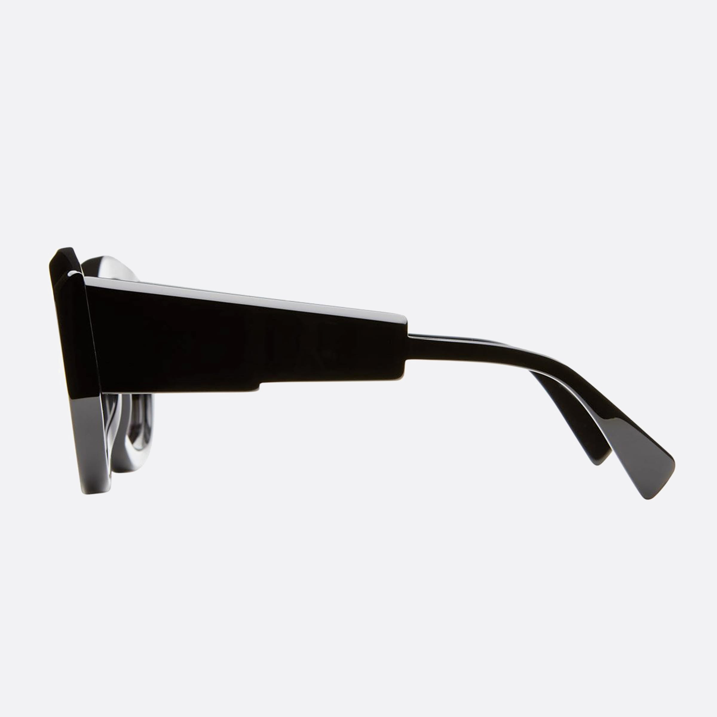 Kuboraum 50mm Maske Black Geometric Women Sunglasses - Detail View