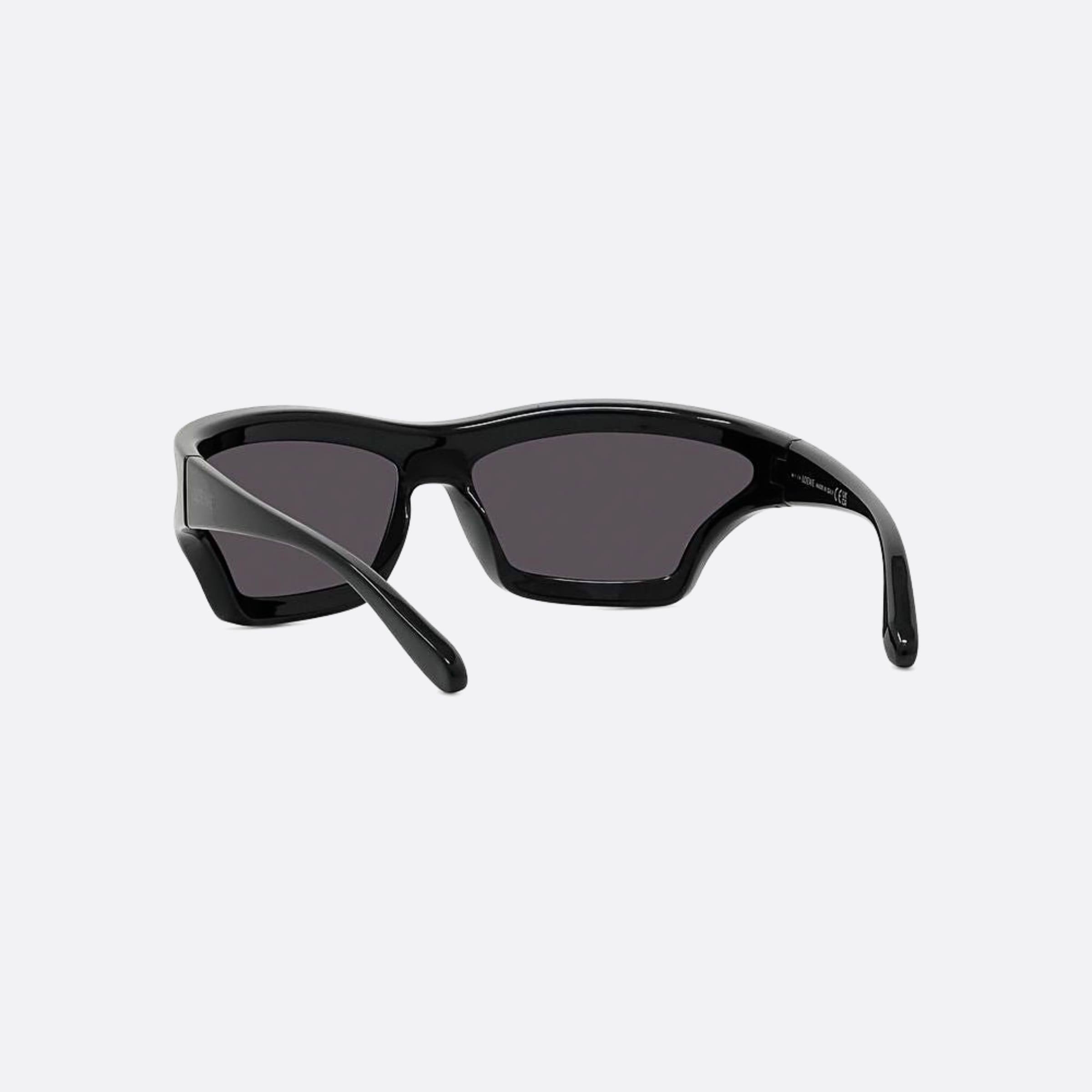 Loewe 70mm Signature 01a Black Shield Men Sunglasses - Lifestyle Shot