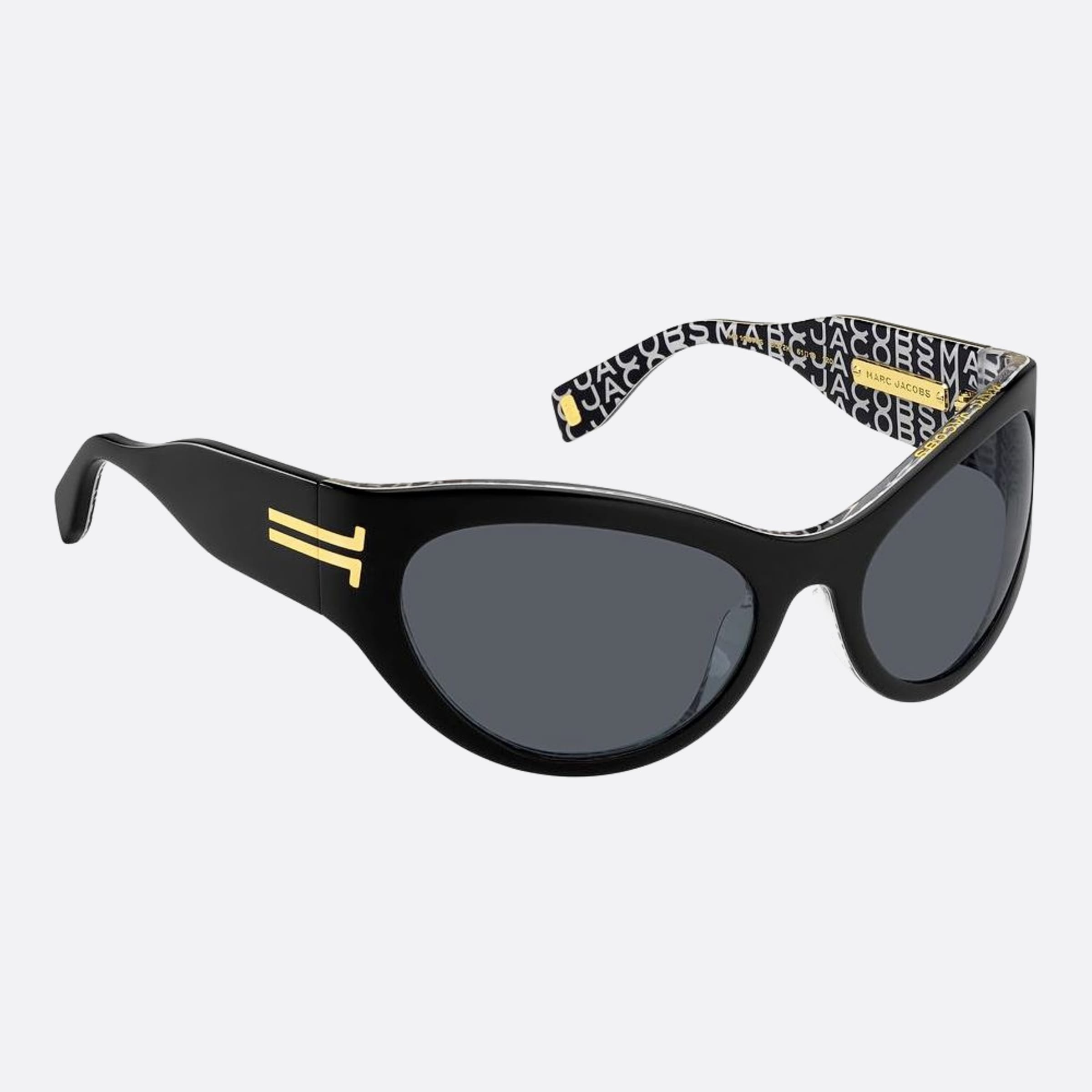Marc 61mm Jacobs Black Squared Women Sunglasses - Lifestyle Shot