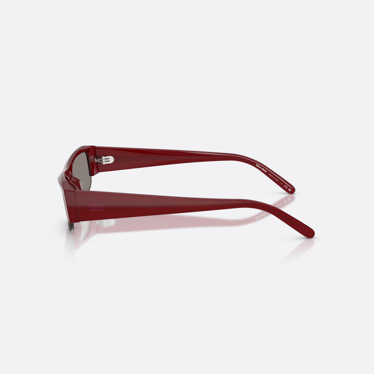 Miu Miu MU B07S 21I80Q sunglasses, violet rectangle frame for women, plain bridge, brand lettering on the temples, side view