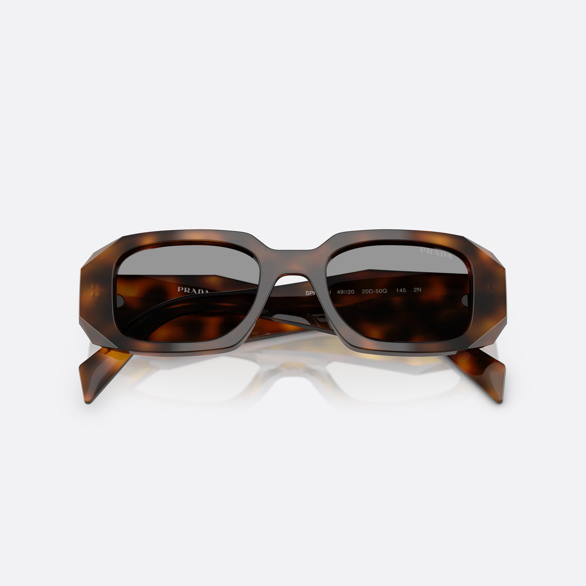 Ochelari de soare Prada PR 17WS 20D50Q, rectangulari havana, pentru femei, punte integrată simplă, literele brandului pe brațe, cu brațele pliate