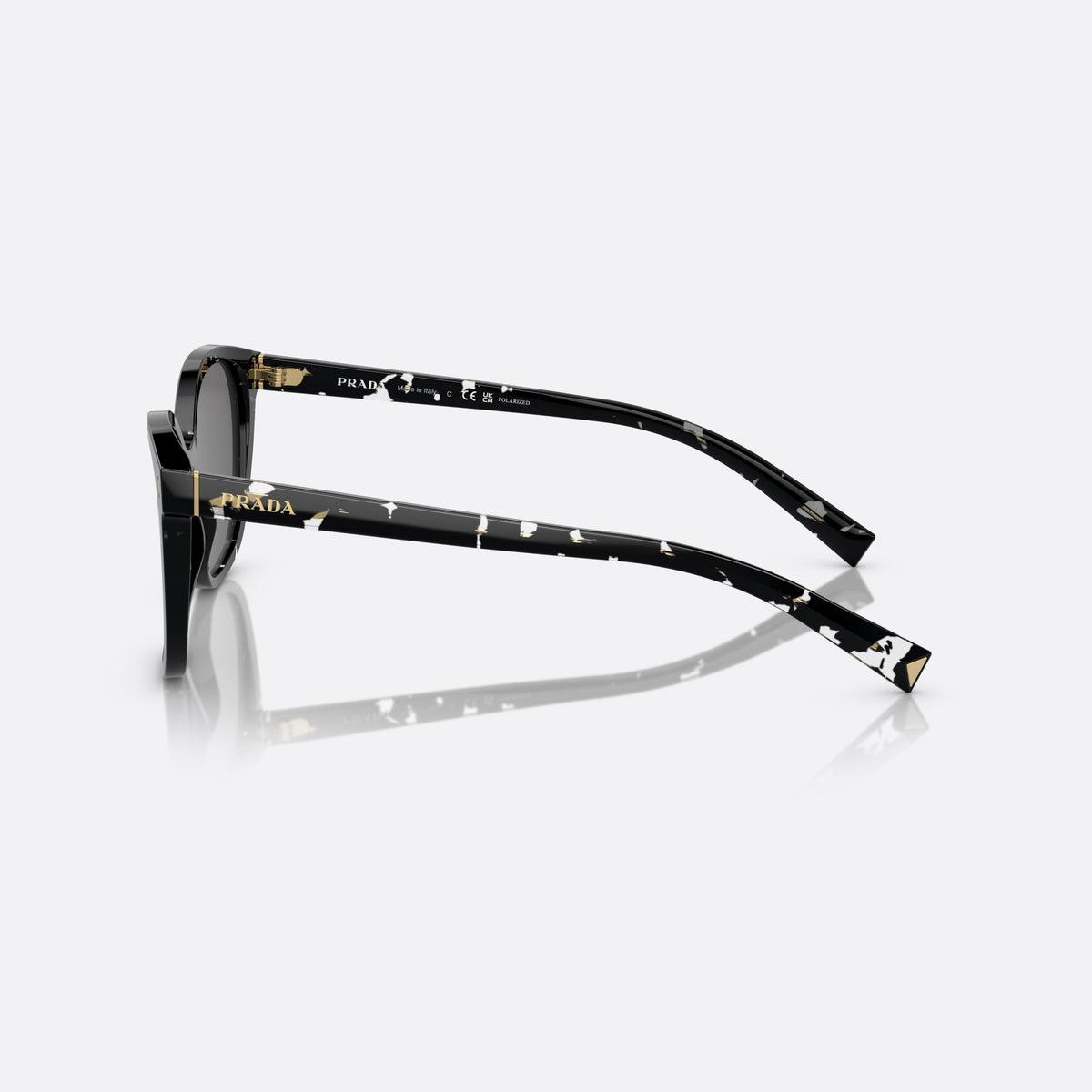 Prada PR 22ZS 15S5Z1 BLGR sunglasses, black squared frame for women, plain bridge, brand lettering on temples, full rim, side view