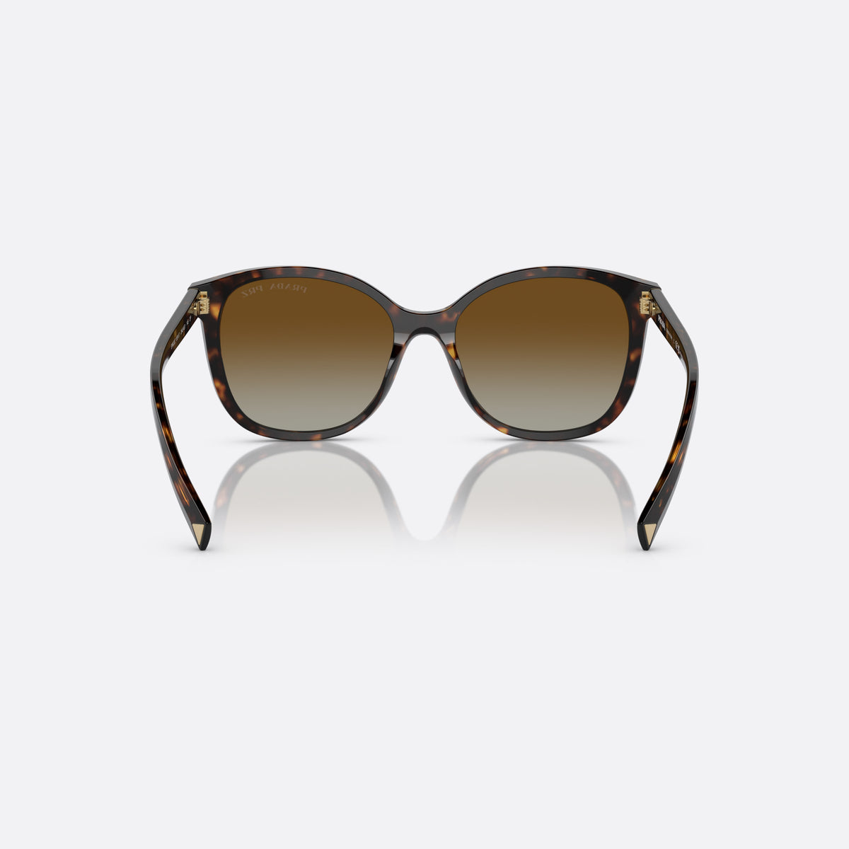 Ochelari de soare Prada PR 22ZS 2AU-6E1, patrati țestoasă, pentru femei, punte keyhole, literele brandului pe brațe, vedere din spate