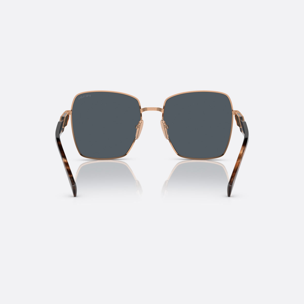 Ochelari de soare Prada PR 64ZS SVF09T, patrati roz, pentru femei, punte metalică simplă, logo al brandului pe lentilă, vedere din spate