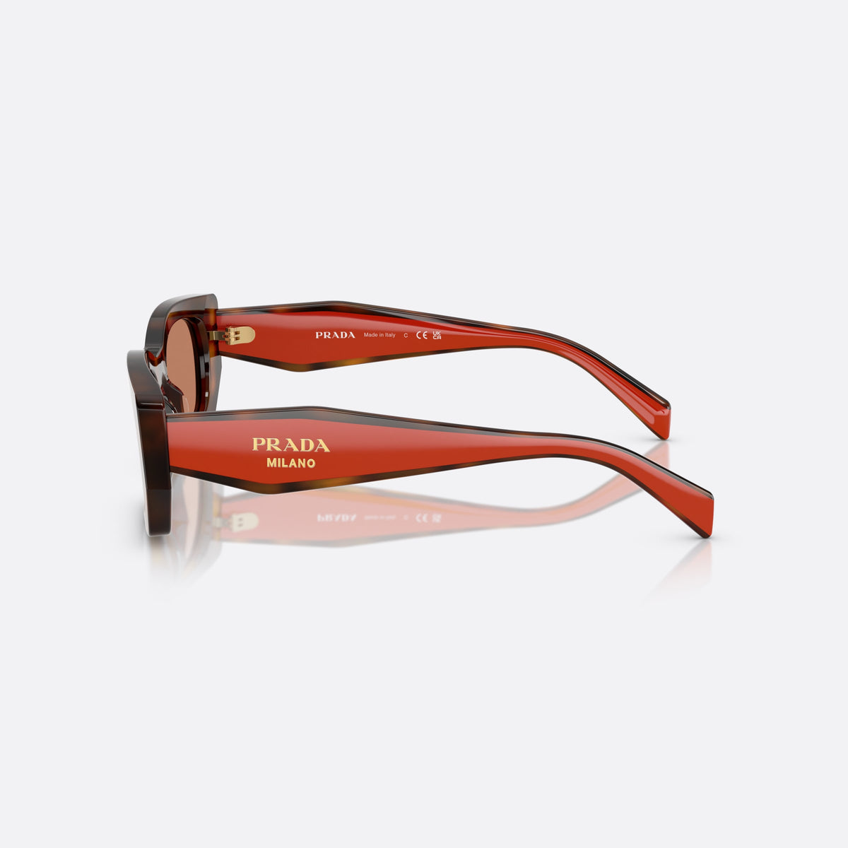 Ochelari de soare Prada PR B05S 01K90Q, pillow havana, pentru femei, punte simplă, litere ale brandului pe brațe, ramă completă, vedere laterală
