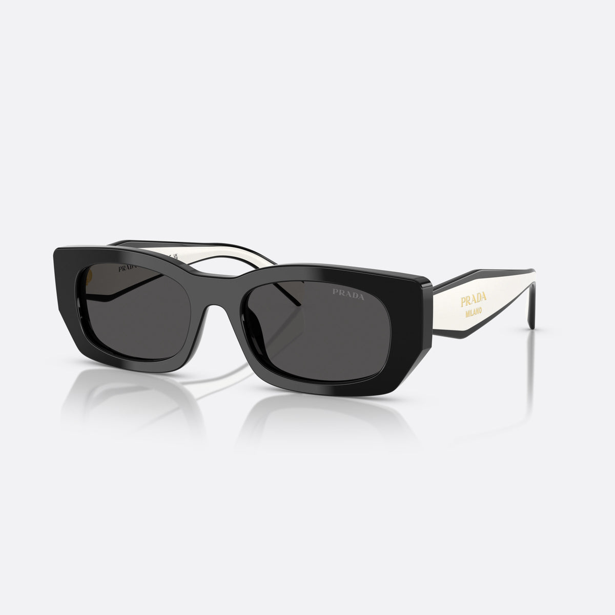 Prada PR B05S 09Q08Z BLGR sunglasses, black squared frame for women, plain bridge, brand lettering on temples, two-tone temples