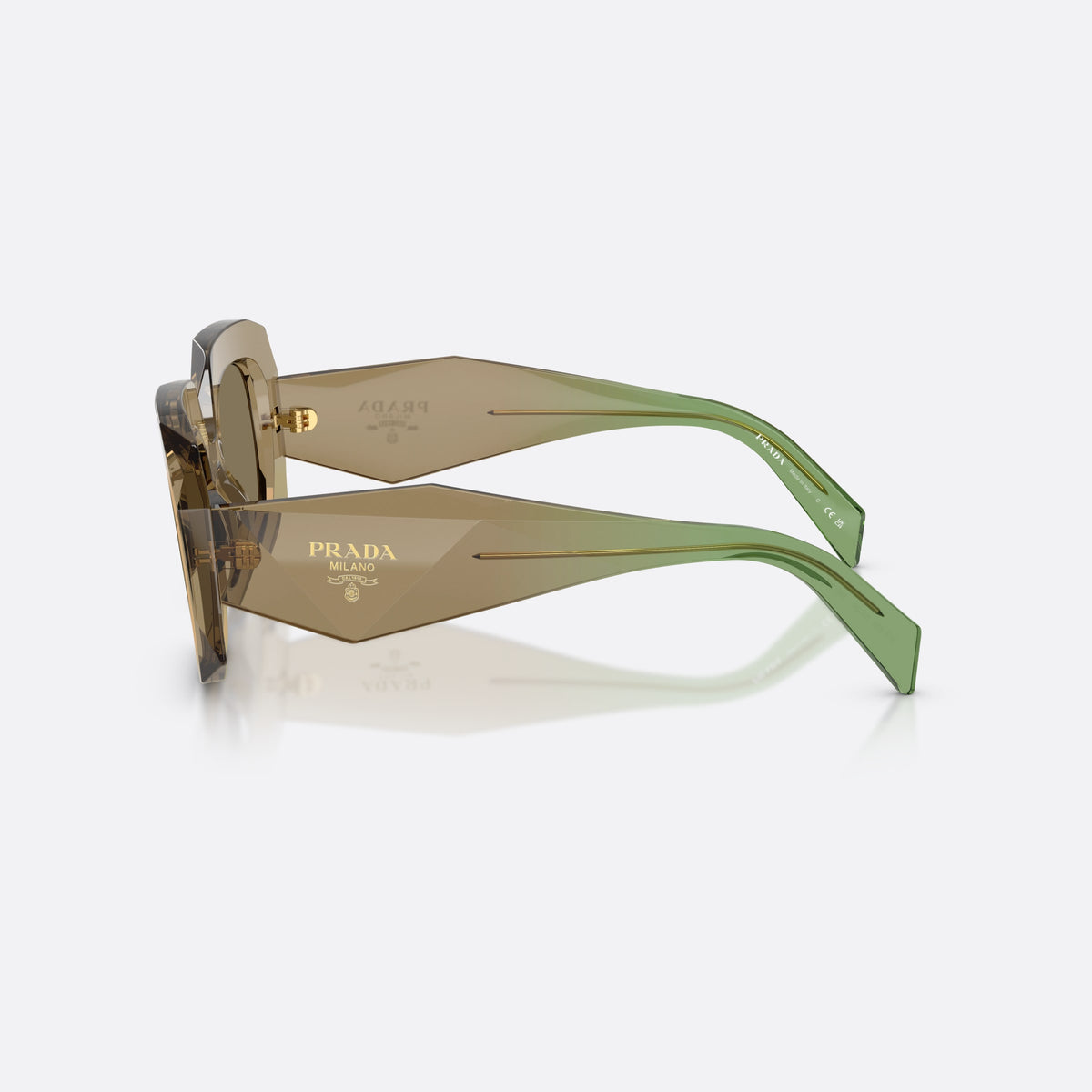 Ochelari de soare Prada PR B23S 29E90F, patrati maro, pentru femei, punte simplă cu talie îngustă, litere ale brandului pe brațe, vedere laterală