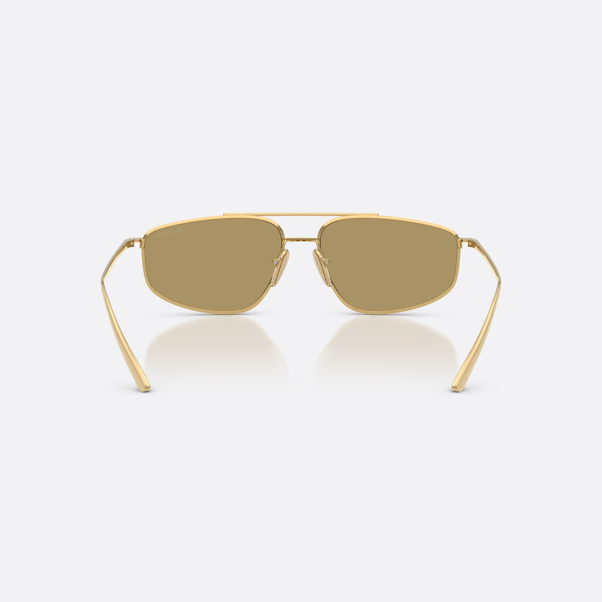 Ochelari de soare Prada PR C51S 5AK70G, pillow auriu, pentru femei, punte dublă cu bară superioară, literele brandului pe brațe, vedere din spate
