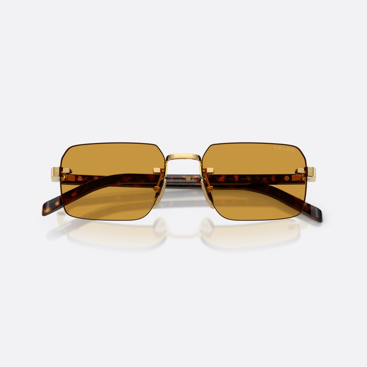 Ochelari de soare Prada PR D55S 5AK50P, rectangulari auriu, pentru bărbați, punte metalică simplă, literele brandului pe brațe, cu brațele pliate