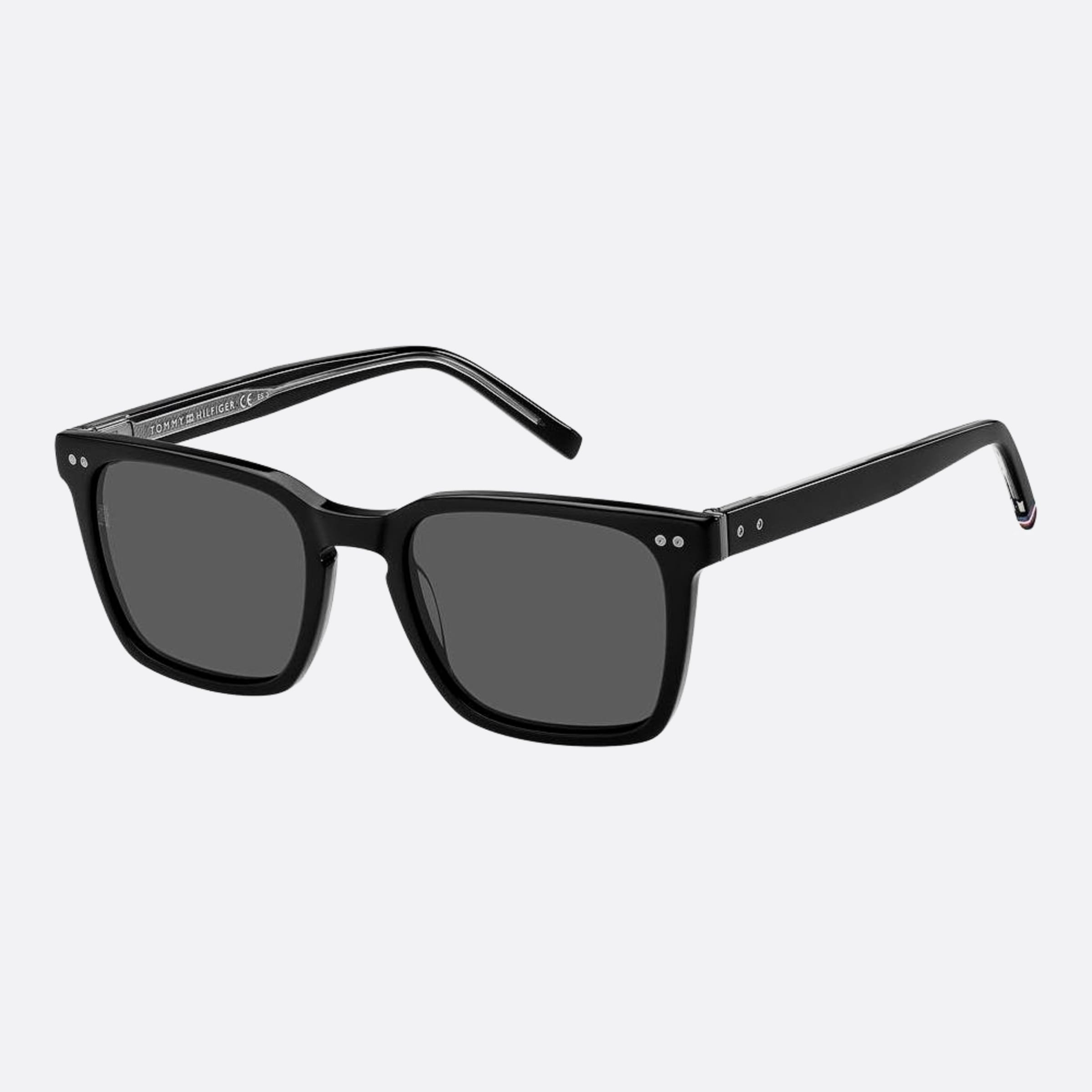 Tommy 53mm Hilfiger Black Squared Men Sunglasses - Side View