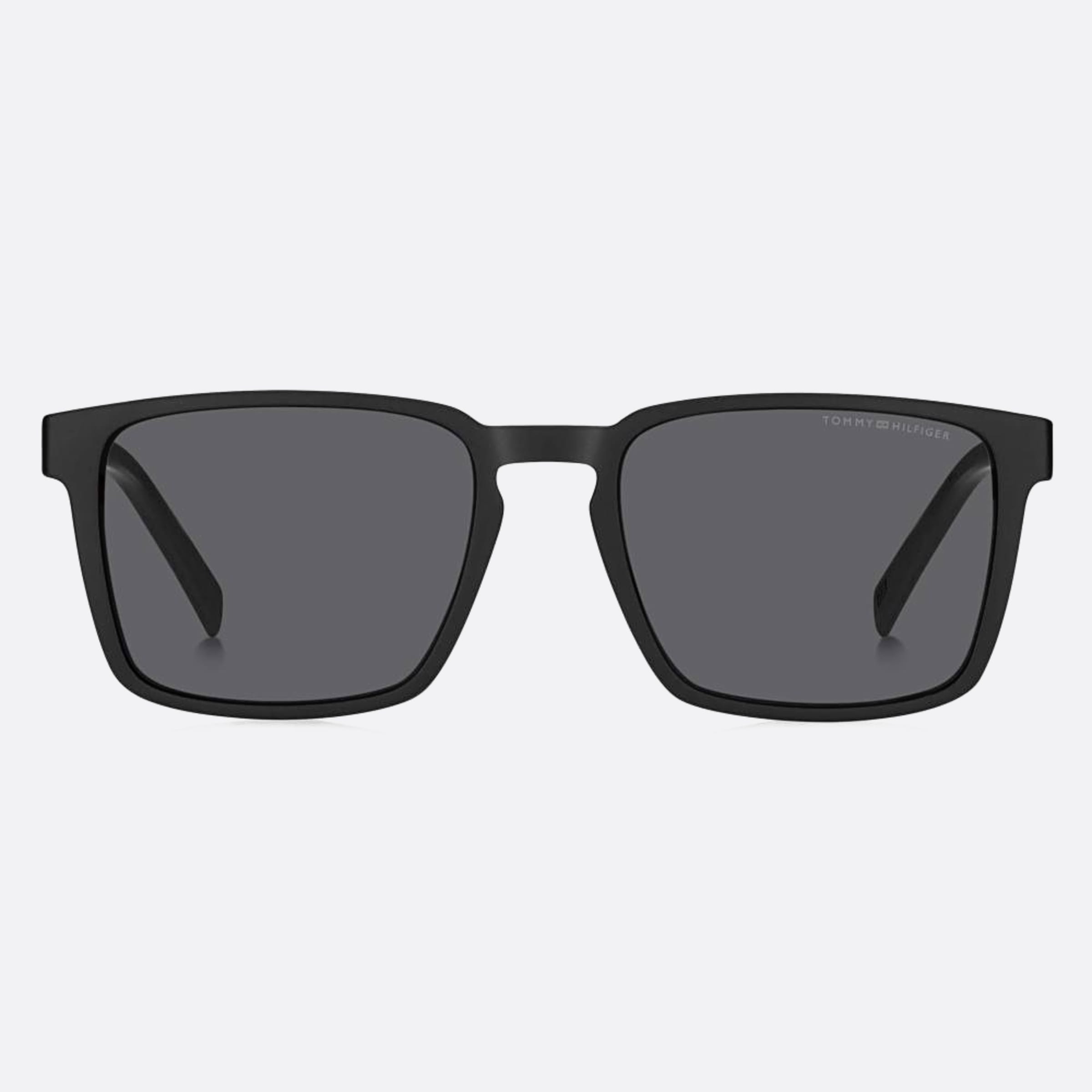 Tommy 55mm Hilfiger Black Squared Men Sunglasses - Main View