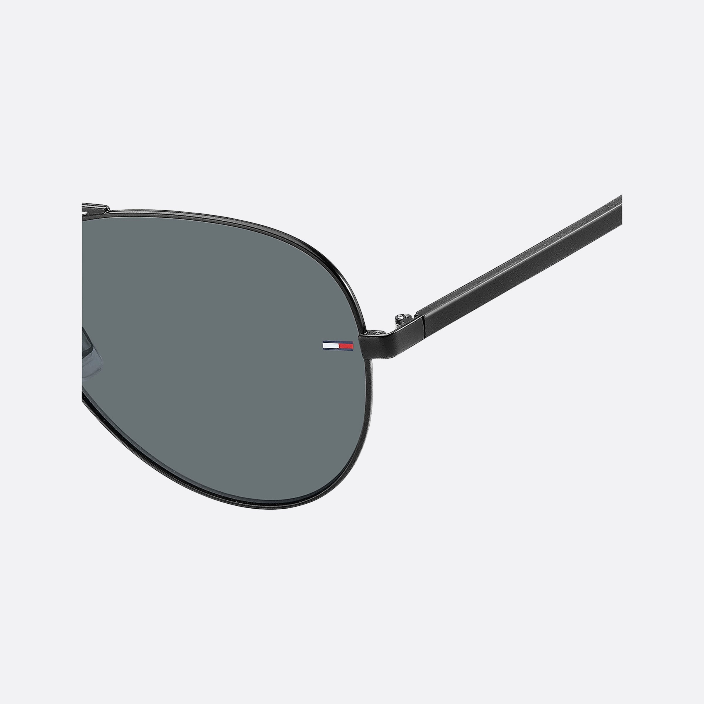 Tommy 60mm Jeans Black Visor Unisex Sunglasses - Detail View