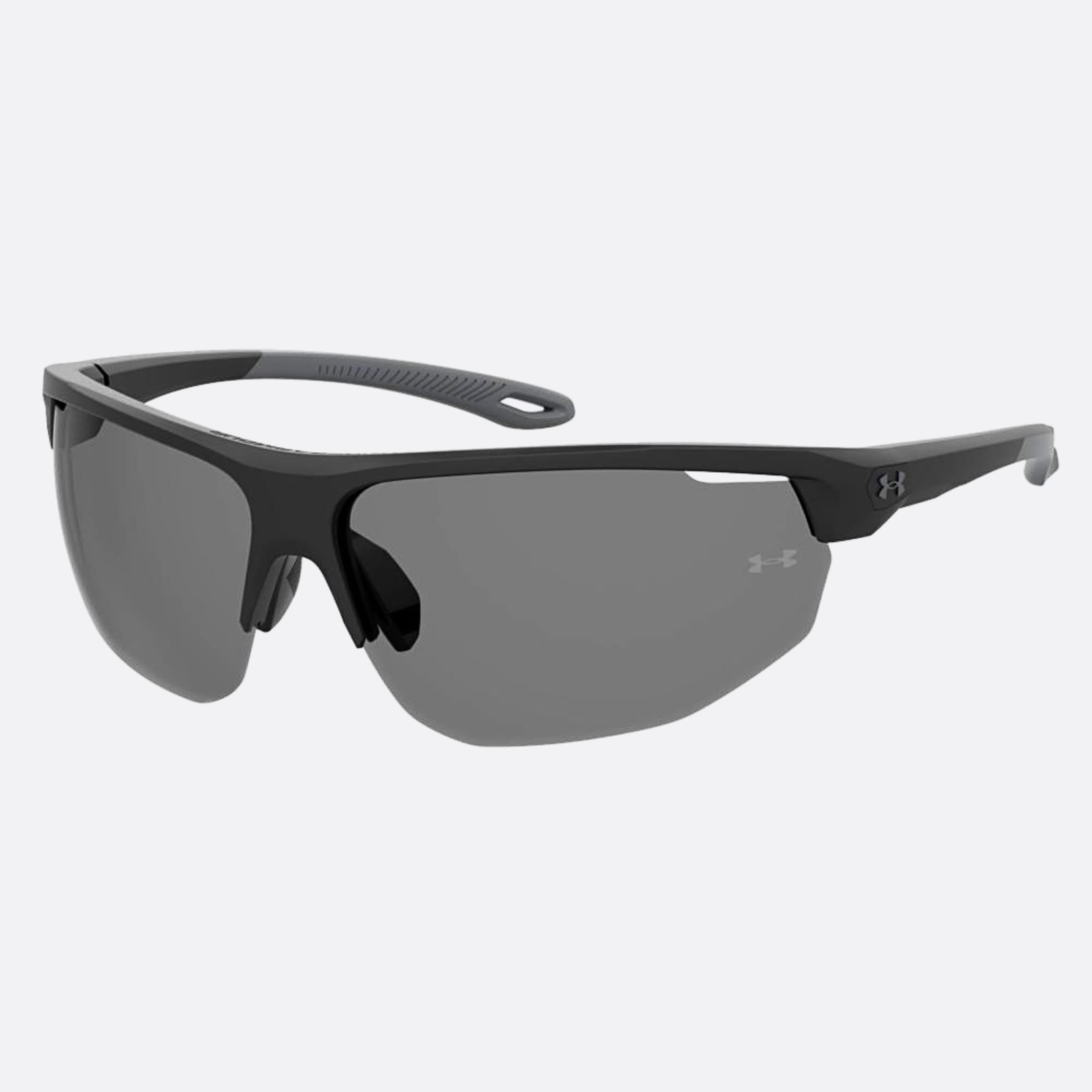 Under 71mm Armour Black Sports Polarized Men Sunglasses - Side View