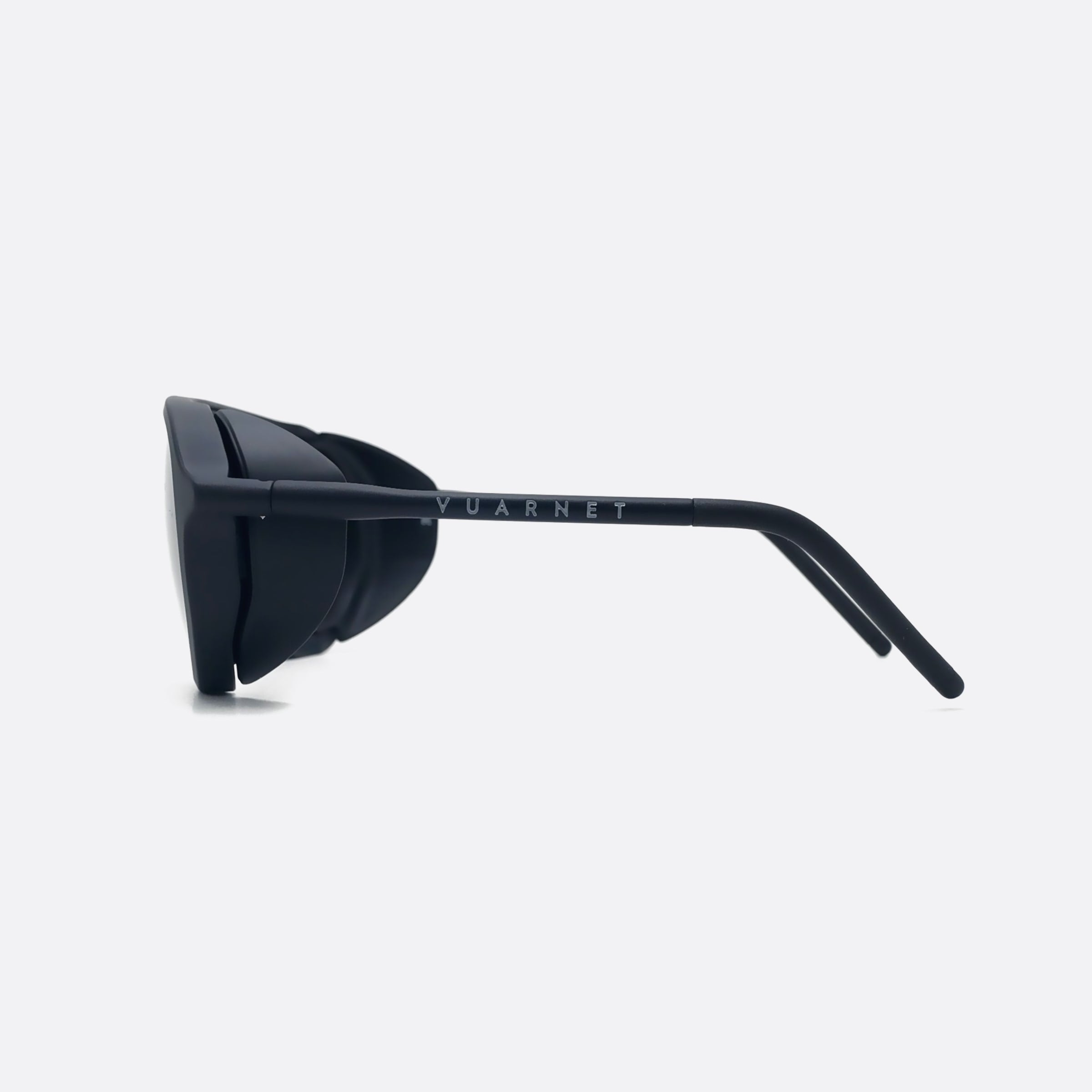 Vuarnet 51mm Ice Round Vl1709 Black Oval Men Sunglasses - Detail View